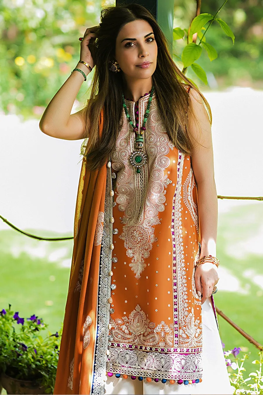 Élan Luxury Lawn Collection 2022 – EL22-05 B (REEM)